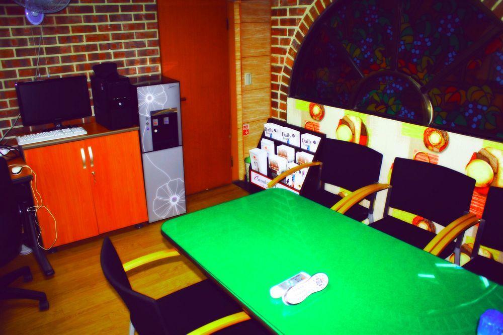 Oppa Hostel Seoul Ngoại thất bức ảnh