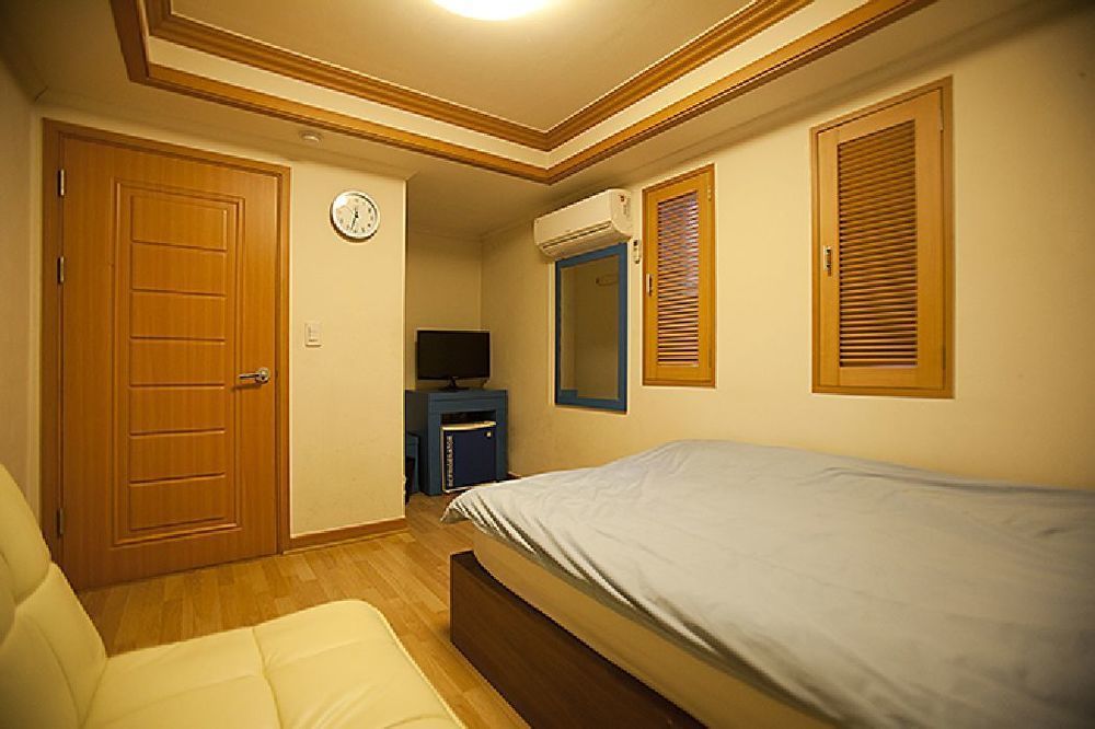 Oppa Hostel Seoul Ngoại thất bức ảnh