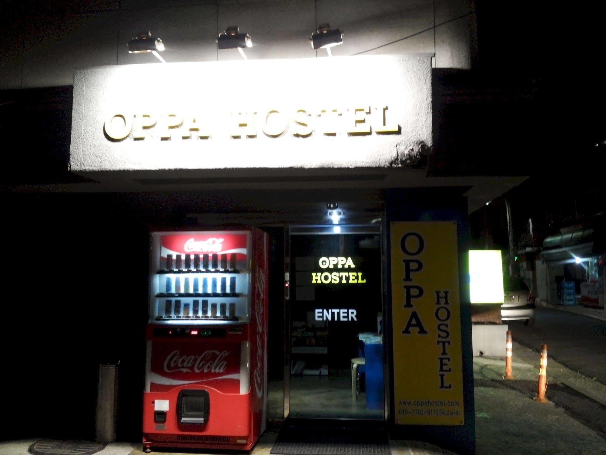 Oppa Hostel Seoul Ngoại thất bức ảnh