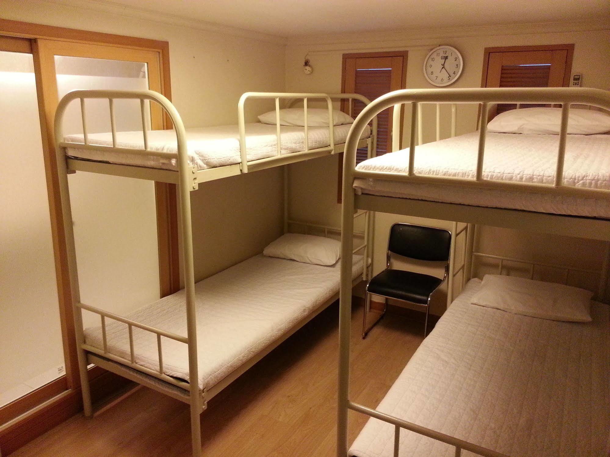 Oppa Hostel Seoul Ngoại thất bức ảnh